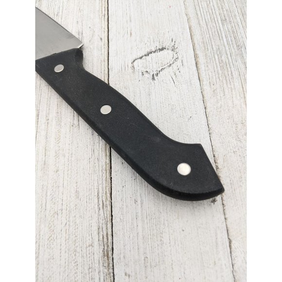 Chef Utility Knife 5 1/2" Serrated Blade 10 3/8"  Total Black Handle - Picture 5 of 6